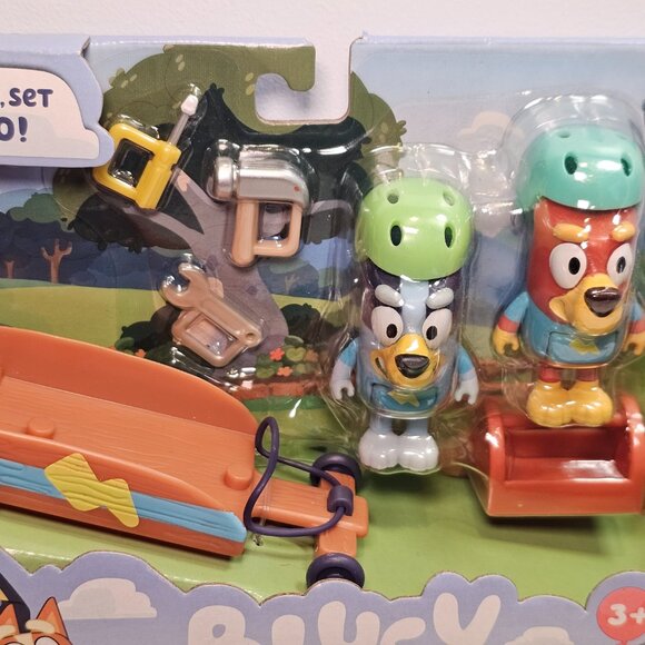 Bluey, Rusty & Bluey's Go-Kart Vehicle and Figures Pack - Picture 6 of 7